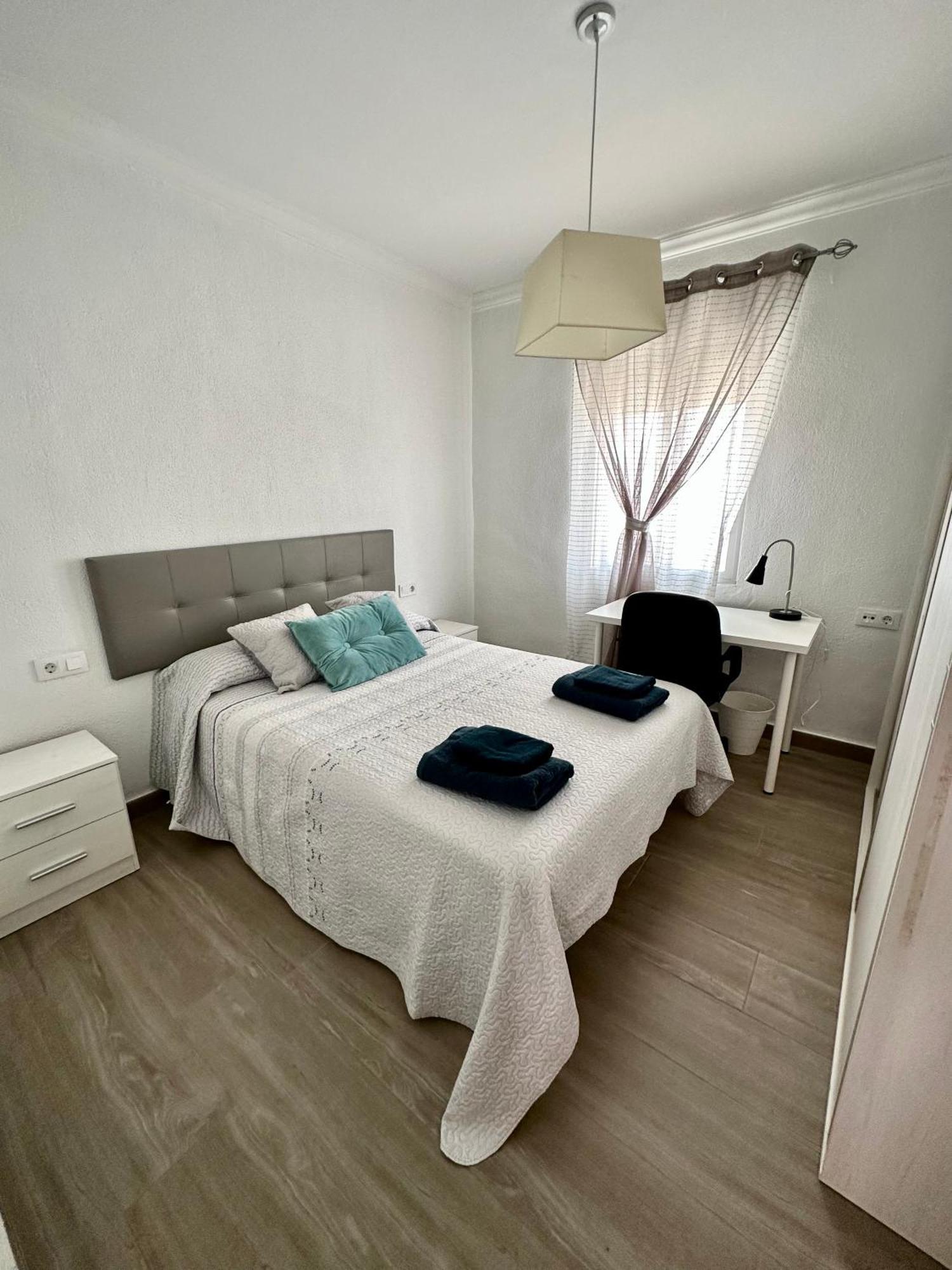 Precioso Apartamento 3 Dormitorios, Aire Acondicionado Menos 10 Min A Pie Feria Херес-де-ла-Фронтера Екстер'єр фото